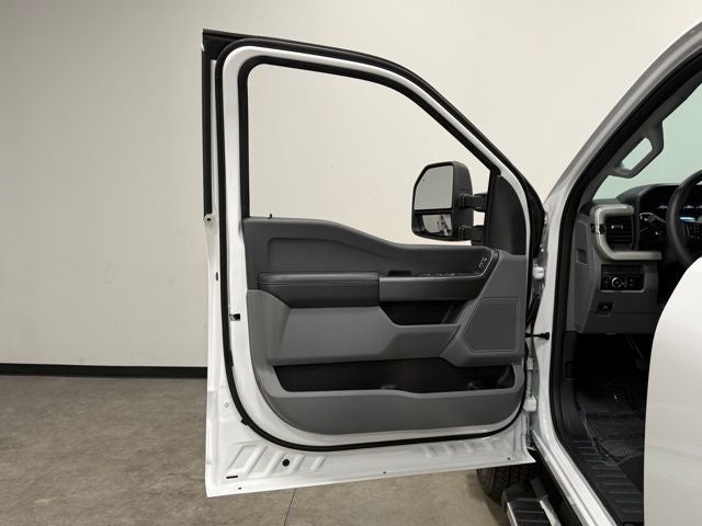 2026 Ford F-350SD XLT DRW