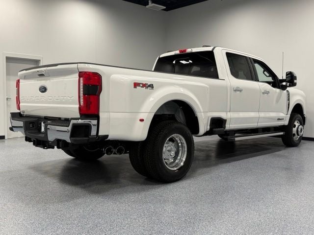 2026 Ford F-350SD Lariat DRW