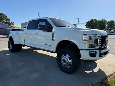 2022 Ford F-350SD Platinum