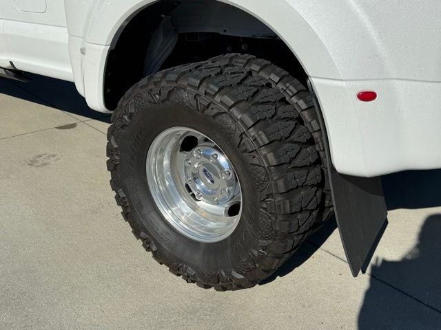 2022 Ford F-350SD Platinum