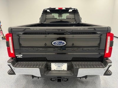 2026 Ford F-350SD Lariat DRW