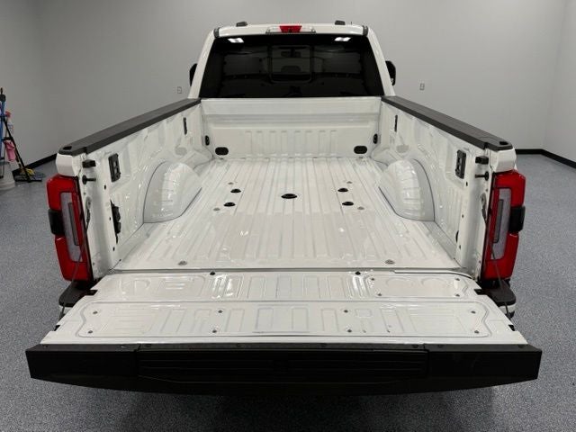 2026 Ford F-450SD Platinum DRW