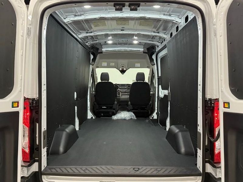 2025 Ford Transit Van Base