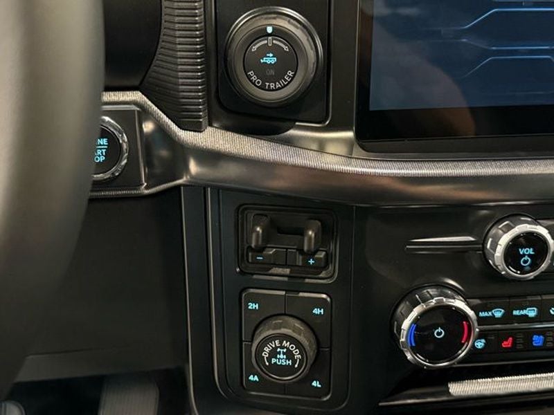 2025 Ford F-150 Raptor 37