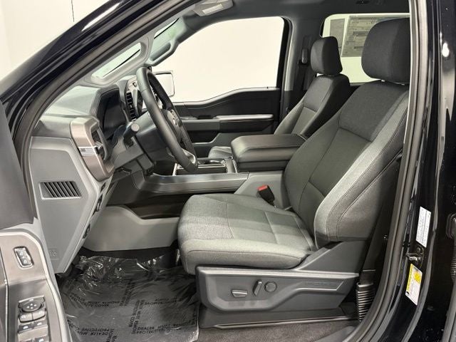 2026 Ford F-150 XLT Supercharged v8