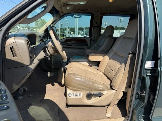 2003 Ford F-250SD Lariat
