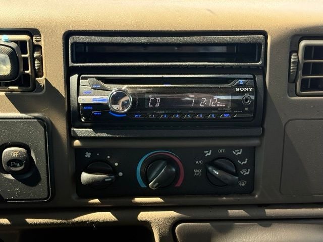 2003 Ford F-250SD Lariat