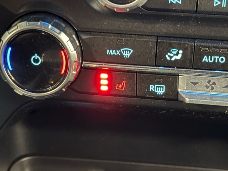 2023 Ford F-150 Lightning XLT