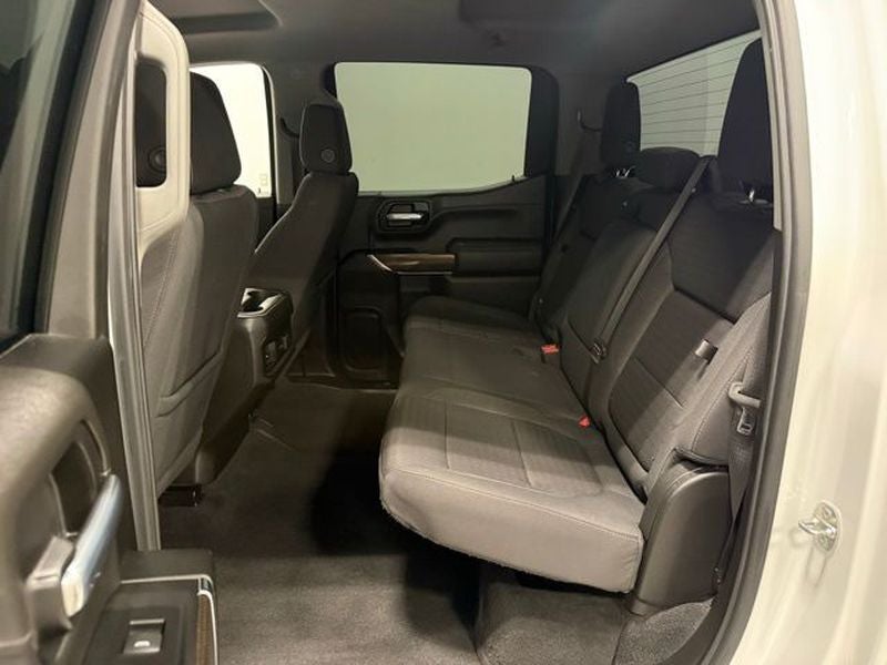 2022 Chevrolet Silverado RST