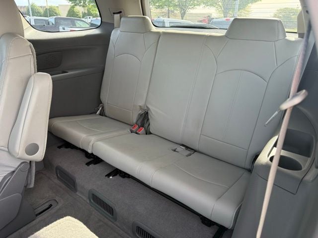 2016 GMC Acadia SLT-1