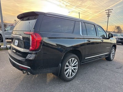 2022 GMC Yukon XL Denali
