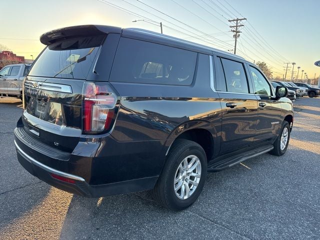 2024 Chevrolet Suburban LT