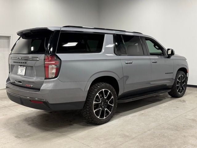 2022 Chevrolet Suburban RST