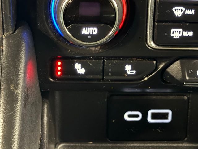 2022 Chevrolet Suburban RST