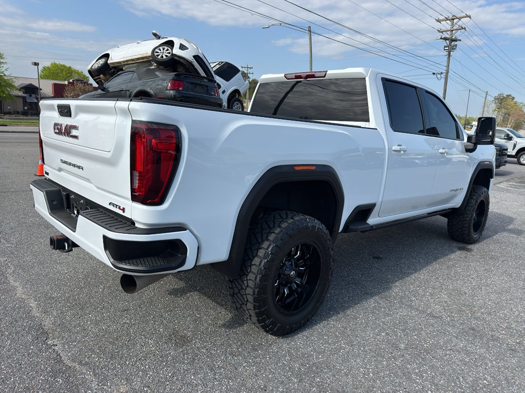 2023 GMC Sierra AT4