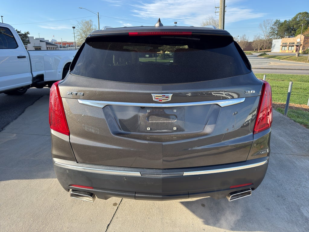 2019 Cadillac XT5 Luxury FWD