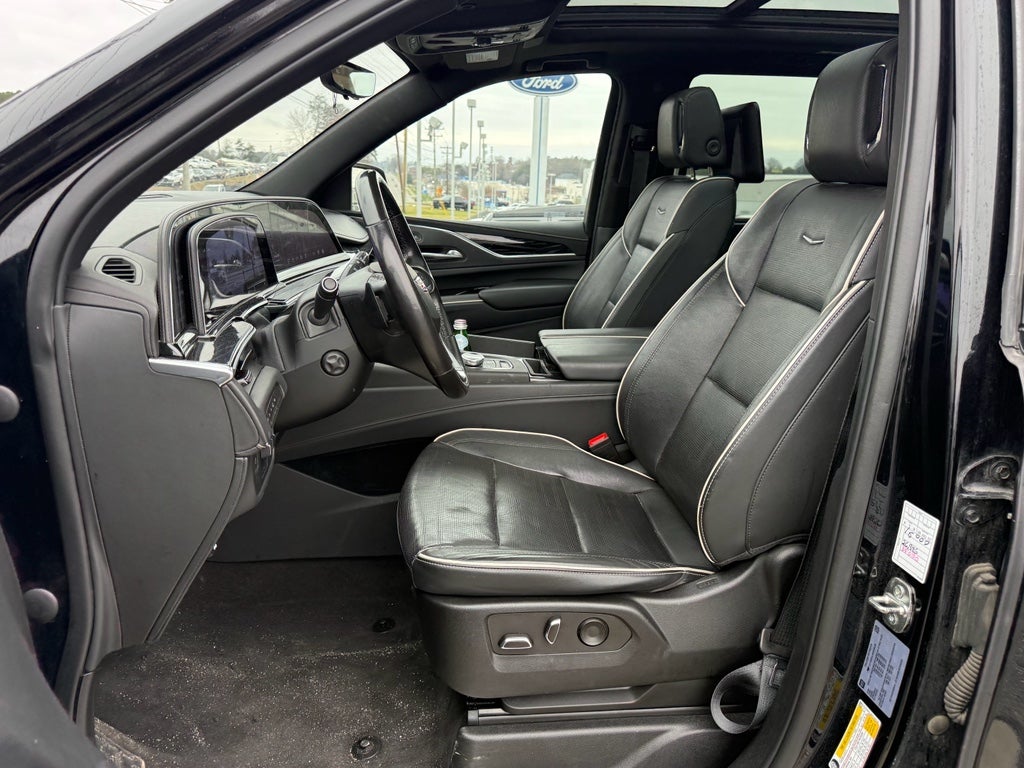 2023 Cadillac Escalade 4WD Sport