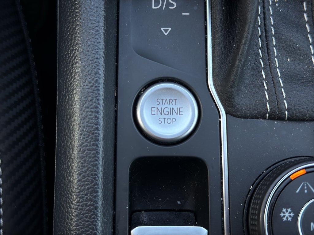 2023 Volkswagen Atlas Cross Sport 2.0T SE