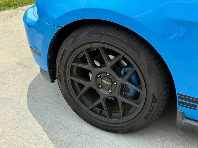 2010 Ford Mustang V6 Premium