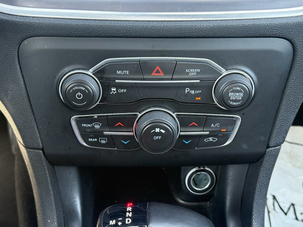 2022 Dodge Charger SXT