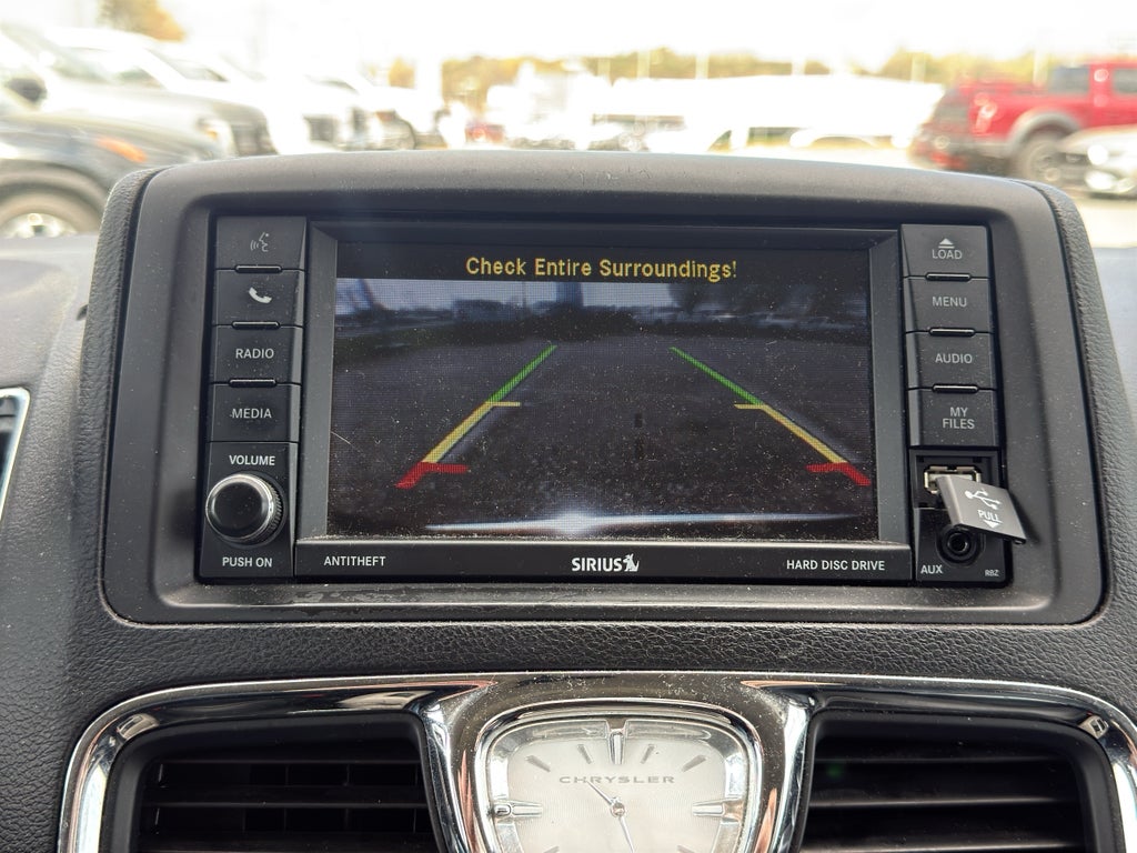 2015 Chrysler Town & Country Touring