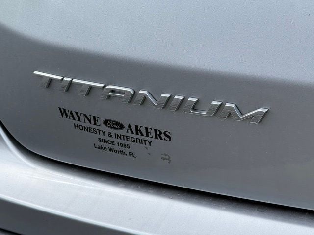 2022 Ford Edge Titanium