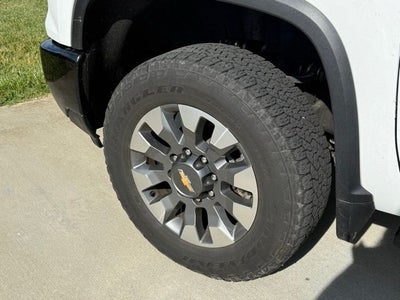 2025 Chevrolet Silverado 2500HD Custom