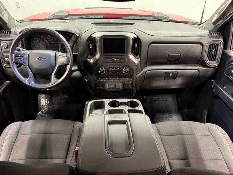 2025 Chevrolet Silverado Custom