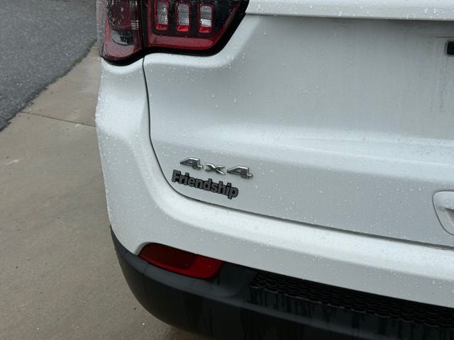 2024 Jeep Compass Sport