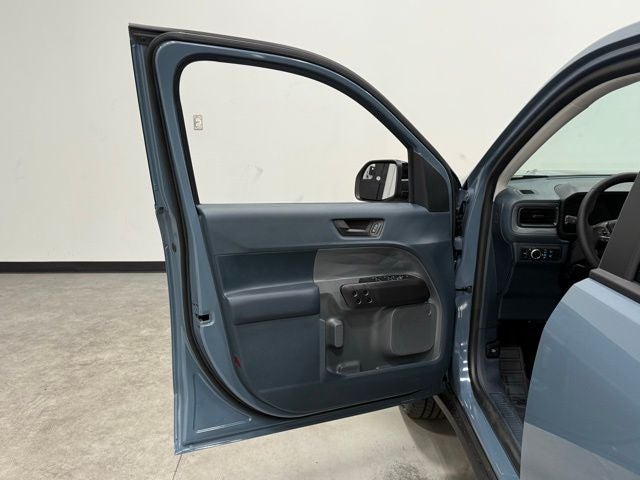 2025 Ford Maverick XLT BLACK APPEARANCE PKG.