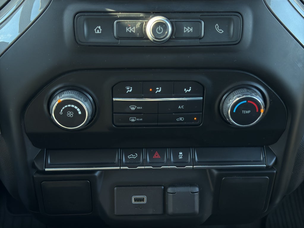 2020 Chevrolet Silverado Custom