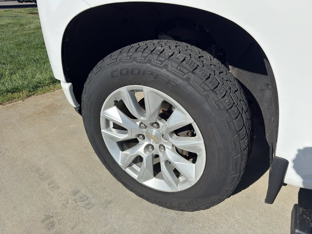 2020 Chevrolet Silverado Custom