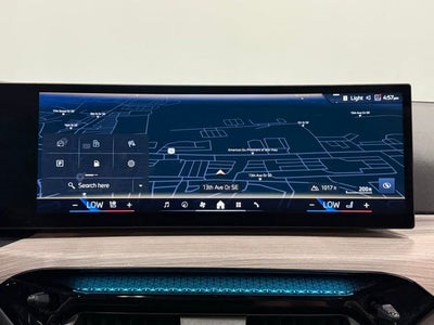 2025 BMW 3 Series 330i