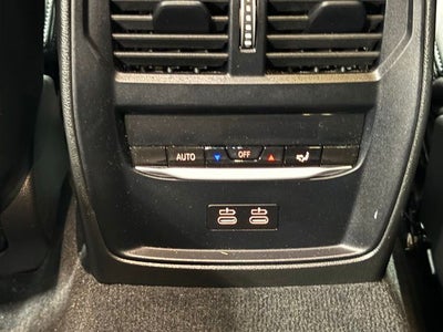 2025 BMW 3 Series 330i