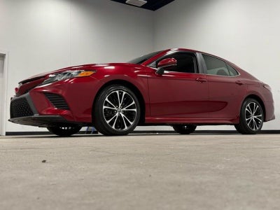 2018 Toyota Camry SE