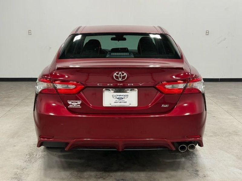 2018 Toyota Camry SE