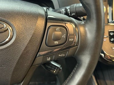 2018 Toyota Avalon Hybrid Limited