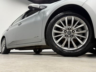 2018 Toyota Avalon Hybrid Limited
