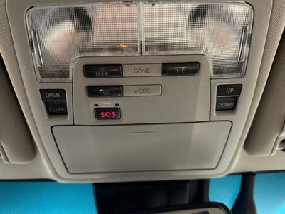 2018 Toyota Avalon Hybrid Limited