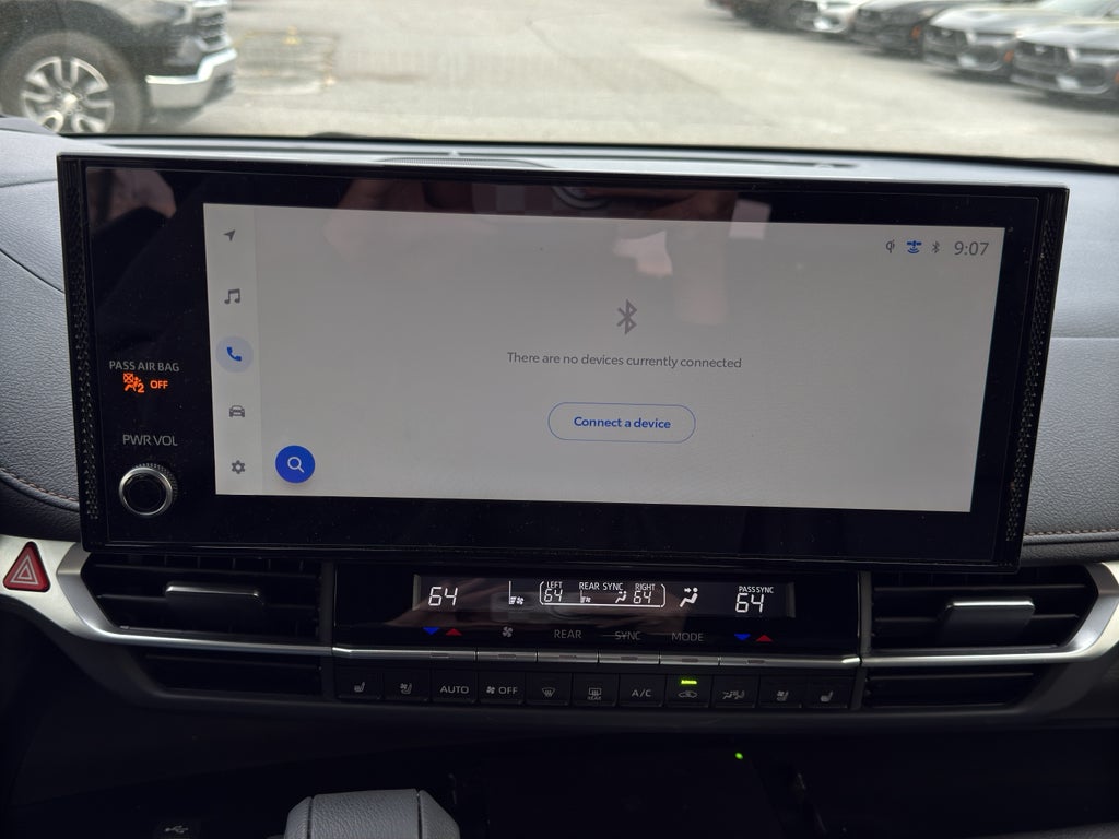 2025 Toyota Sienna Platinum