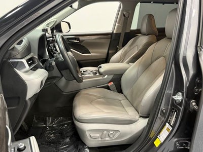 2023 Toyota Highlander Limited