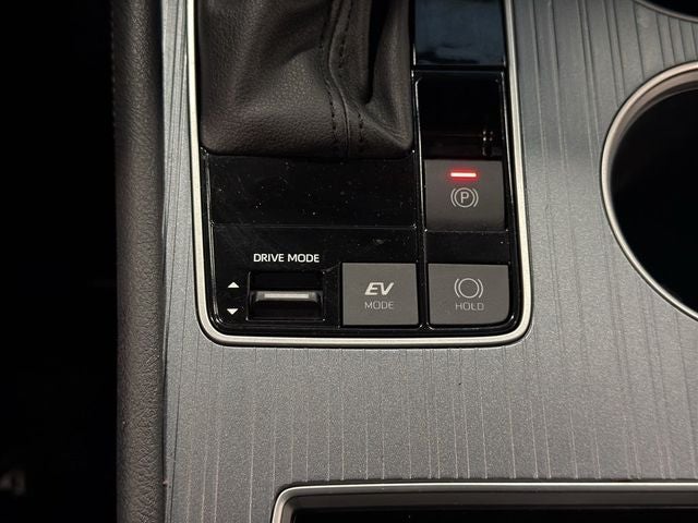 2025 Toyota Sienna XLE 8 Passenger