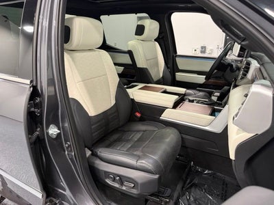 2023 Toyota Tundra Hybrid Capstone