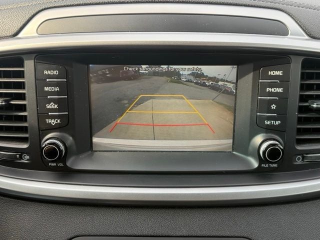 2020 Kia Sorento LX
