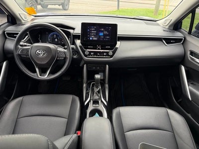 2023 Toyota Corolla Cross XLE