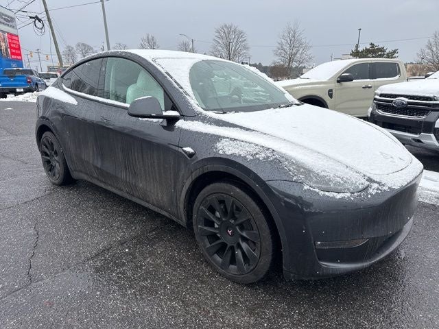 2024 Tesla Model Y Long Range