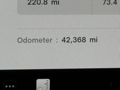 2024 Tesla Model Y Performance