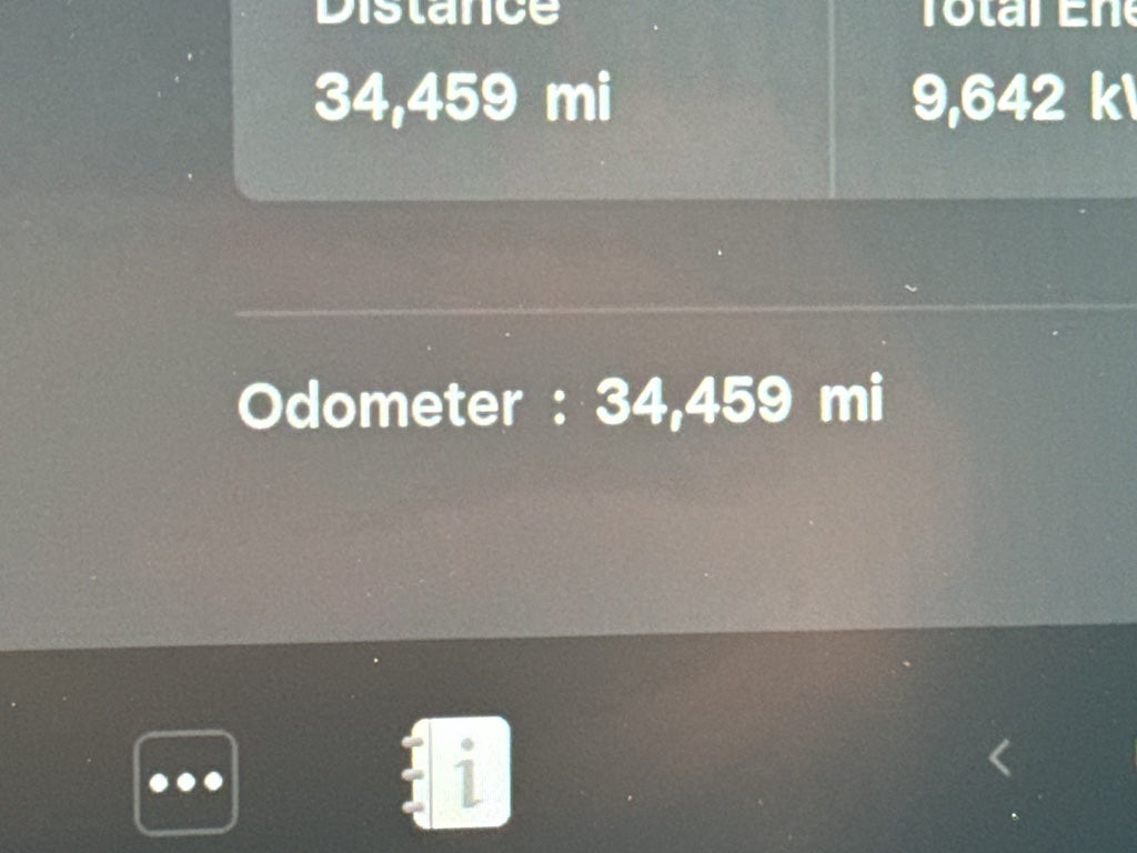 2023 Tesla Model Y Performance