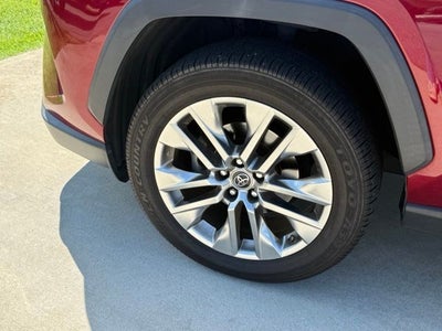 2019 Toyota RAV4 XLE Premium