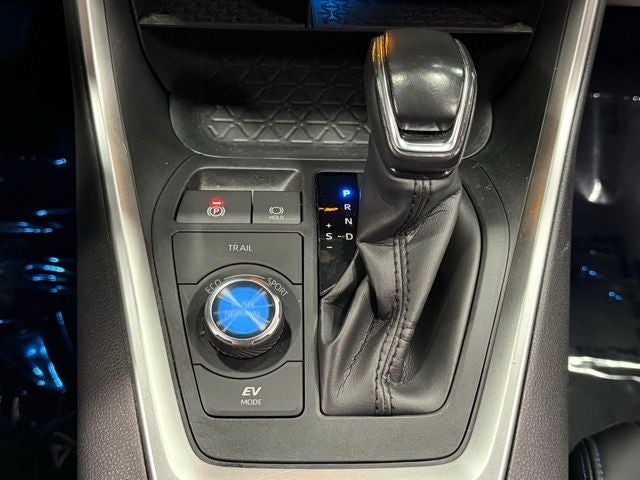 2020 Toyota RAV4 Hybrid XSE